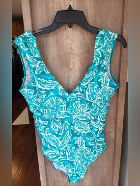Summersalt Teal & White One-Piece Swimsuit, size 10